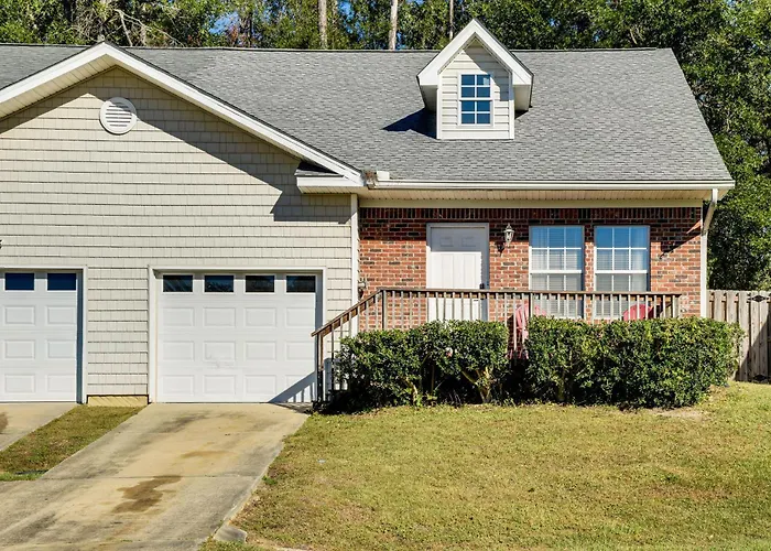 4 Mi To Fsu: Pet-friendly Townhome Tallahassee