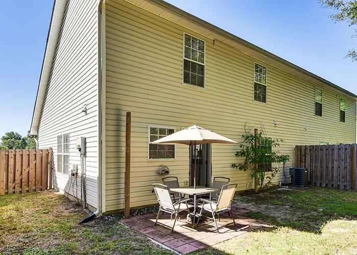 4 Mi To Fsu: Pet-friendly Townhome *