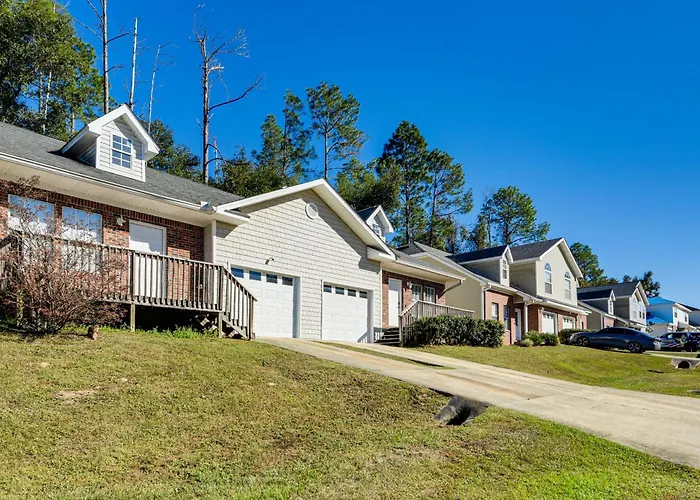 4 Mi To Fsu: Pet-friendly Townhome Сasa de vacaciones *
